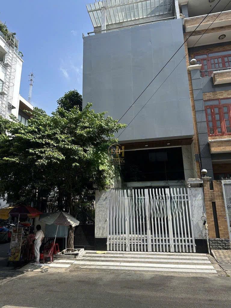 Cho thuê nhà mặt tiền Huỳnh Lan Khanh P.2 Q.Tân Bình
